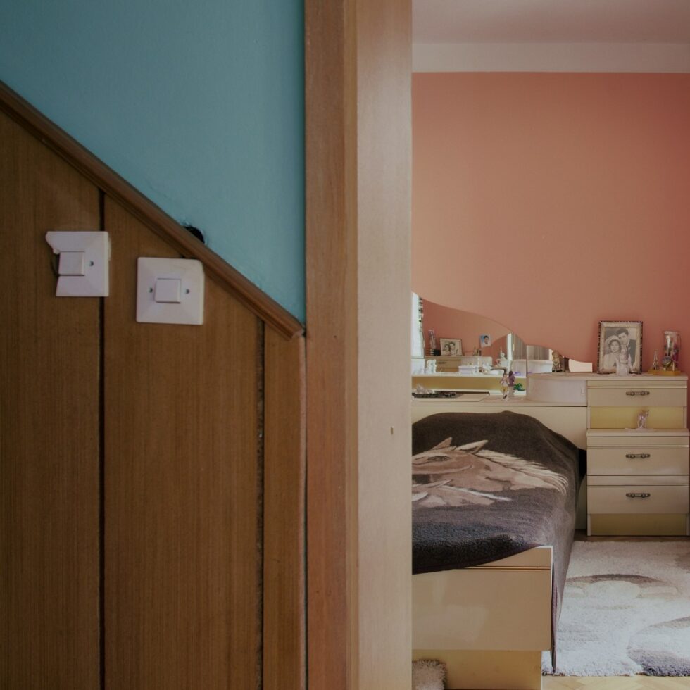 DSDT_Blick-ins-Schlafzimmer-der-Eltern-von-Sami-Dzemailovski_copyright-Blinker-Filmproduktion.jpg